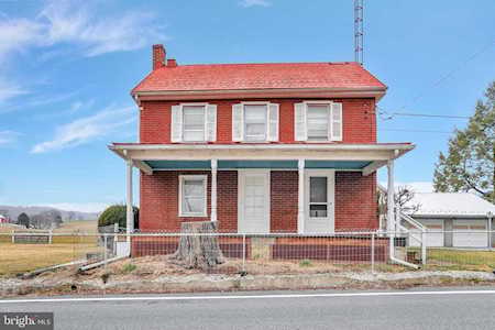 10716 Wolfsville Rd Myersville, MD 21773