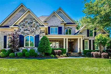 9311 Clerkenwell Dr Waxhaw, NC 28173