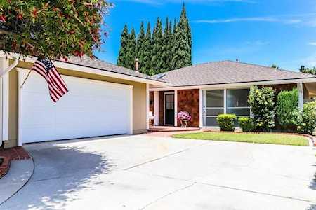 10725 La Batista Fountain Valley, CA 92708