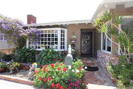 1410 E Rose Ave Orange, CA 92867