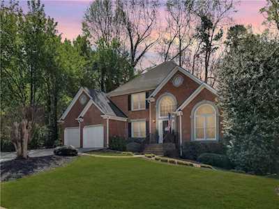5207 Camden Lake Parkway NW Acworth, GA 30101