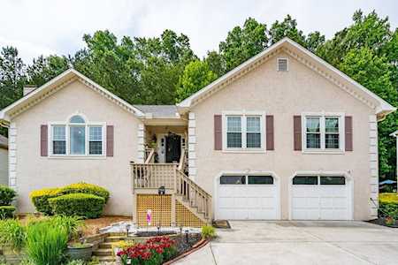 2111 Yorkshire Ct Woodstock, GA 30189