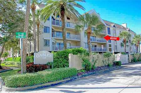1108 Gulf Blvd #205 Indian Rocks Beach, FL 33785