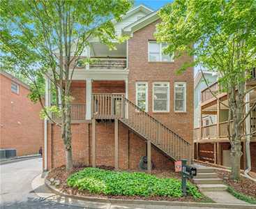 823 Saint Charles Ave #2 Atlanta, GA 30306