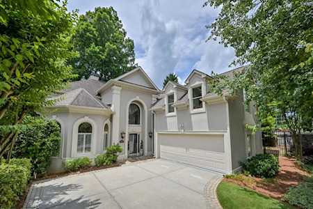 1805 River Falls Dr Roswell, GA 30076