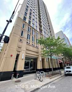 1250 S Michigan Ave #1210 Chicago, IL 60605