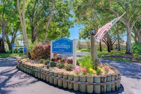 2700 Nebraska Ave #4-203 Palm Harbor, FL 34684