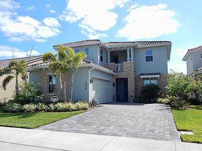 9888 Mere PARKWAY Orlando, FL 32832