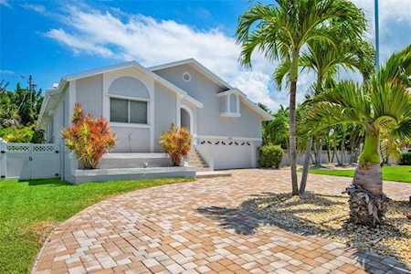 115 8th St Belleair Beach, FL 33786