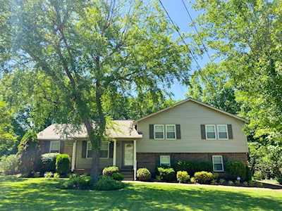 276 Clearlake Dr W Nashville, TN 37217