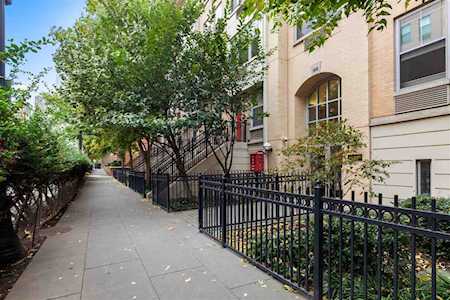 149 Essex St #6H Jersey City, NJ 07302