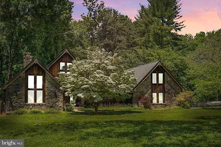 12217 Mount Albert Rd Ellicott City, MD 21042