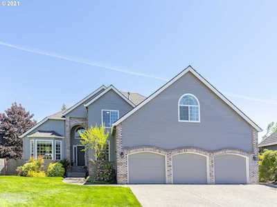 2808 Polo Ct West Linn, OR 97068