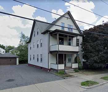 29 Radcliffe Ave #2 Providence, RI 02908