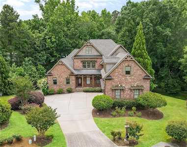 5813 Brookstone Circle NW Acworth, GA 30101