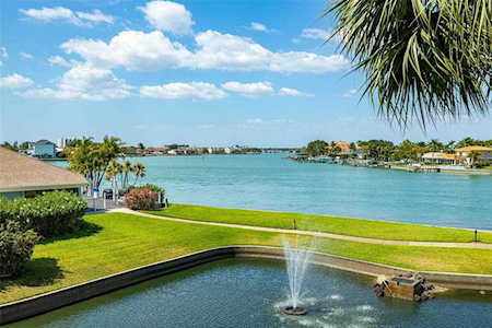 9425 Blind Pass Rd #206 St Pete Beach, FL 33706