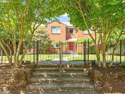 2515 SE 51st Ave #24 Portland, OR 97206