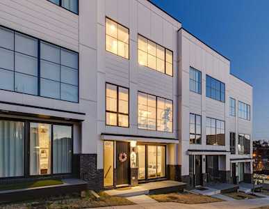 404 36th Ave N Nashville, TN 37209