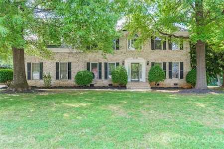 16327 Ranger Trl Huntersville, NC 28078