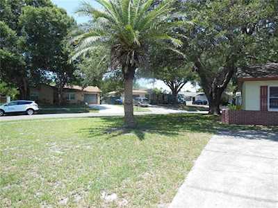 520 Century Dr Largo, FL 33771