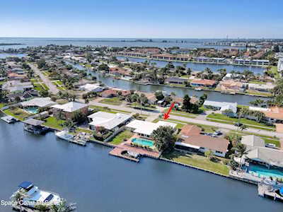 124 Jamaica Drive Cocoa Beach, FL 32931