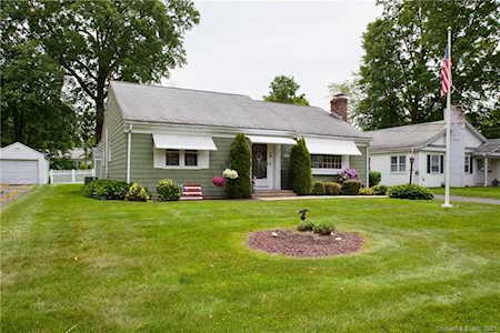 26 Sherwood Road West Hartford, CT 06117