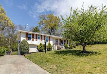 536 Huntington Pkwy Nashville, TN 37211