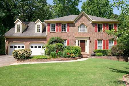 11630 Highland Colony Dr Roswell, GA 30075