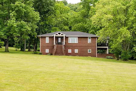 5252 Cainsville Rd Lebanon, TN 37090