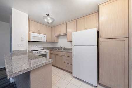 6370 Rancho Mission Rd #916 San Diego, CA 92108