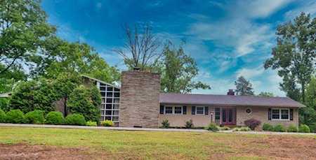 615 Narrows Rd Shelbyville, TN 37160
