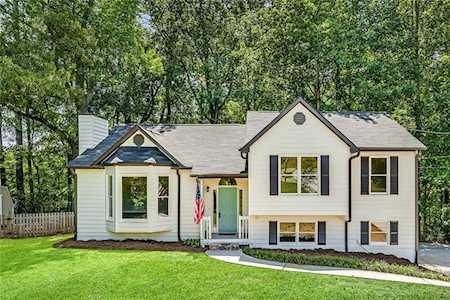 3 Graison Ln Dallas, GA 30157