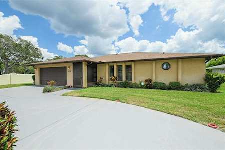 1008 Pine Forest Ct Venice, FL 34293