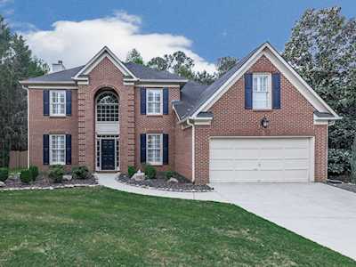 1975 Settindown Dr Roswell, GA 30075