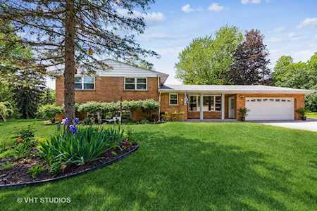 21236 N Crestview Dr Barrington, IL 60010
