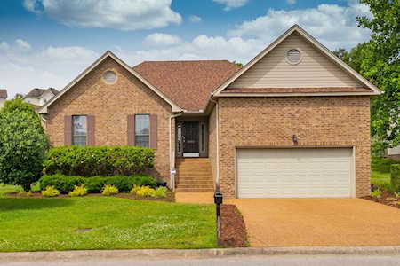1801 Bryce Cir Nashville, TN 37211