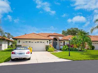 1932 Cove Pointe Dr Venice, FL 34293
