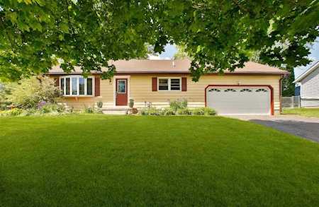 906 Olympic St Sun Prairie, WI 53590