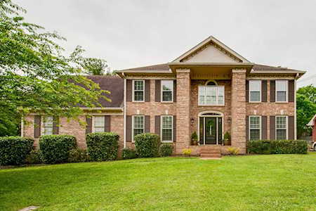 7321 River Park Dr Nashville, TN 37221