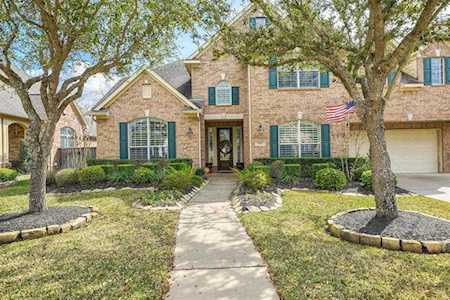 8327 Phantom Mist Dr Richmond, TX 77406