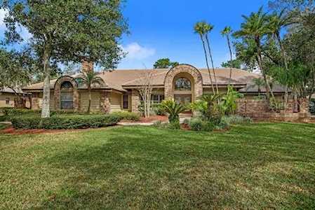 1611 Hampton Ln Safety Harbor, FL 34695