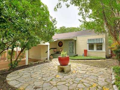 3715 Robinson Ave Austin, TX 78722