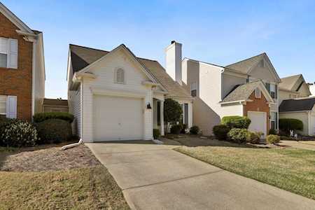 121 Cheshire Dr Alpharetta, GA 30022