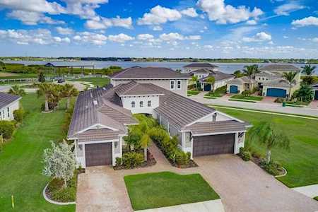 1256 Tyne Ln Bradenton, FL 34208