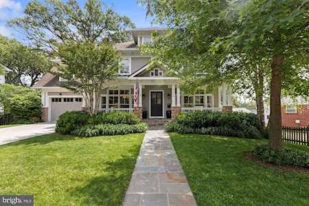 6134 36th St N Arlington, VA 22213