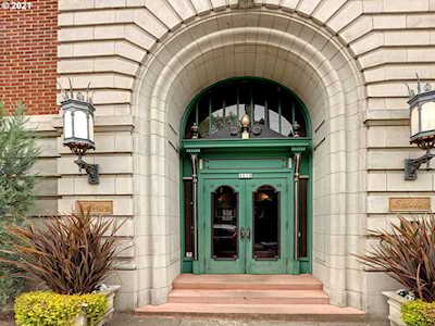2015 NW Flanders St #312 Portland, OR 97209