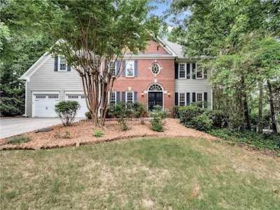 115 Ashewoode Downs Ln Alpharetta, GA 30005