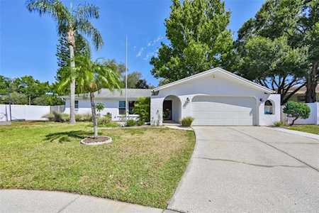 11247 Village Green Ct Seminole, FL 33772