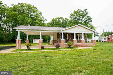 3269 Livingston Rd Indian Head, MD 20640