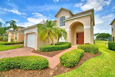 1146 Mariner Cay Dr Haines City, FL 33844